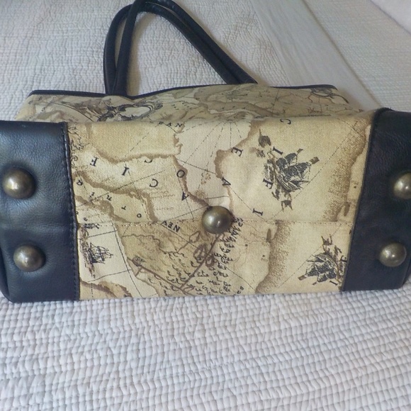 Map Fabric/Leather Shoulder Bag - Picture 4 of 10